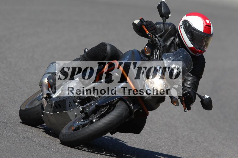 Archiv-2022/50 09.08.2022 MSS und TÖFF Track Day ADR/Gruppe rot/4